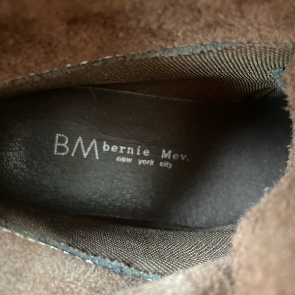 Bernie Mev. Brown Leather Hanzel Ankle Booties Size 38 EUC - Picture 11 of 12